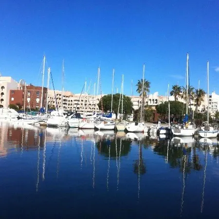 Appartement : 4 Pers Marina Climatise Avec Garage - Fr-1-335-162 Hyères
