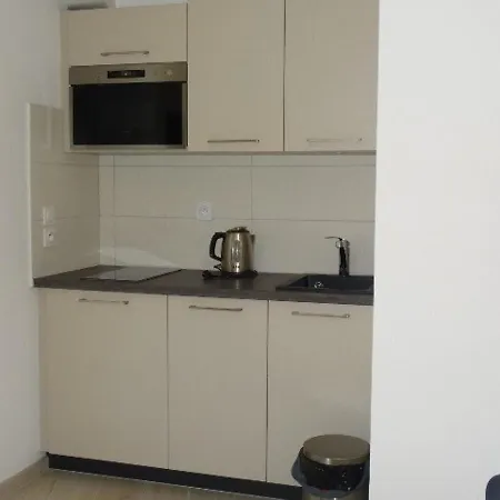 : 4 Pers Marina Climatise Avec Garage - Fr-1-335-162 Apartmán *