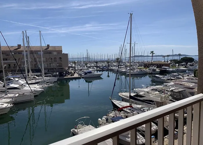 : 4 Pers Marina Climatise Avec Garage - Fr-1-335-162 Hyères